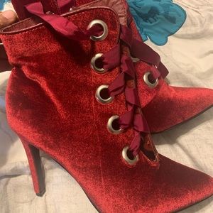 Burgundy front laced heeled bootie